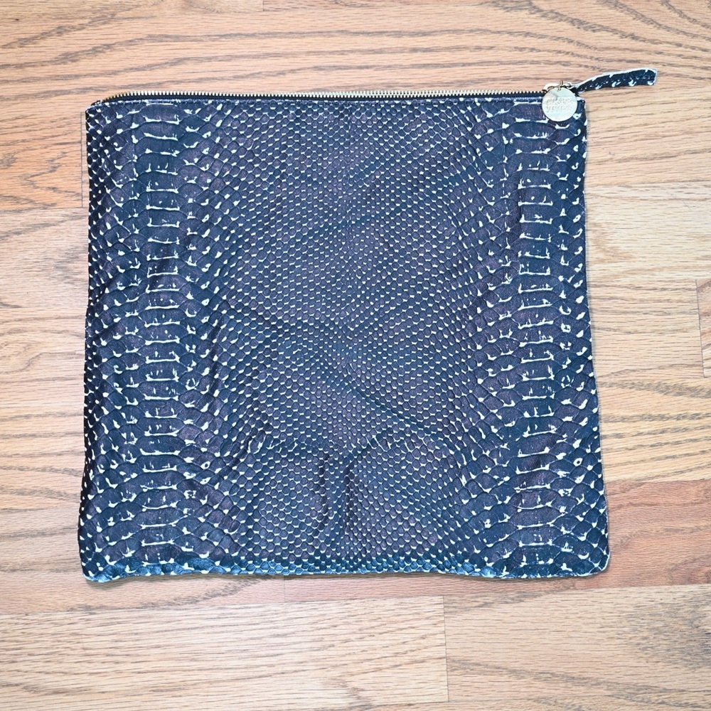 Clare Vivier Clutch - Snake